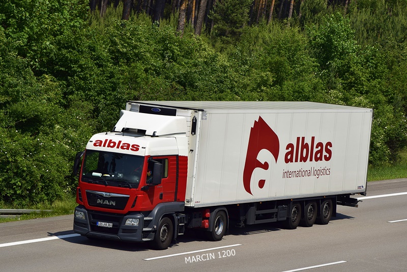 _DSC8963-crop-ALBLAS-MAN TGS.JPG