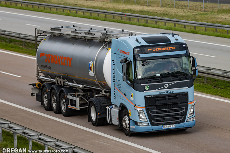 Volvo FH4 - Dzwończyk.jpg