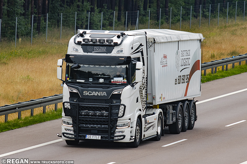 Scania S590 V8 - Fast Track Logistic.jpg