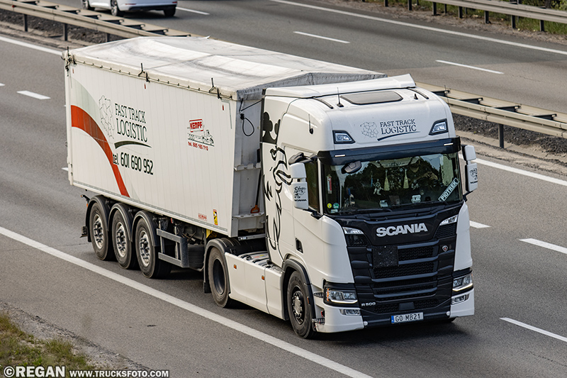Scania R500 - Fast Track Logistics.jpg