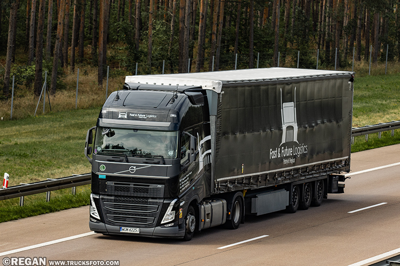 Volvo FH5 - F&F Fast Future Logistics.jpg