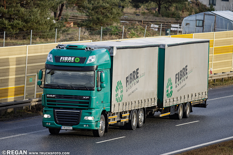 DAF XF105 - Fibre System.jpg