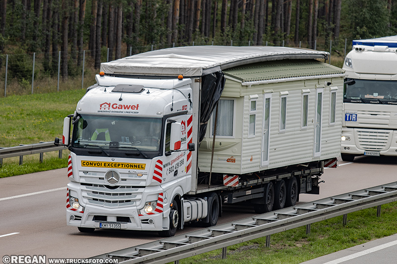 Mercedes-Benz Actros - Gaweł.jpg