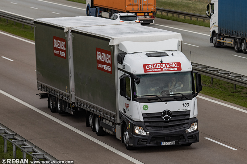 Mercedes-Benz Actros F - Grabowski Furniture Logistic.jpg