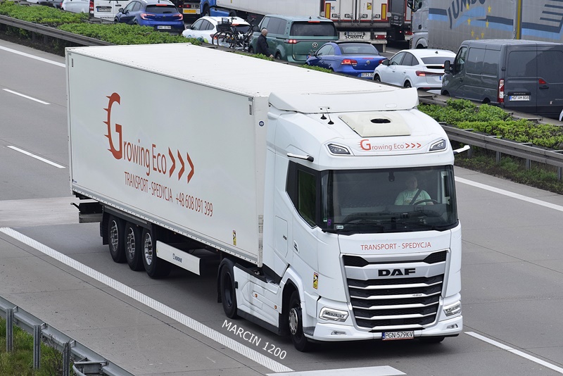 _DSC3973 GROWING ECO-crop-DAF XG.JPG