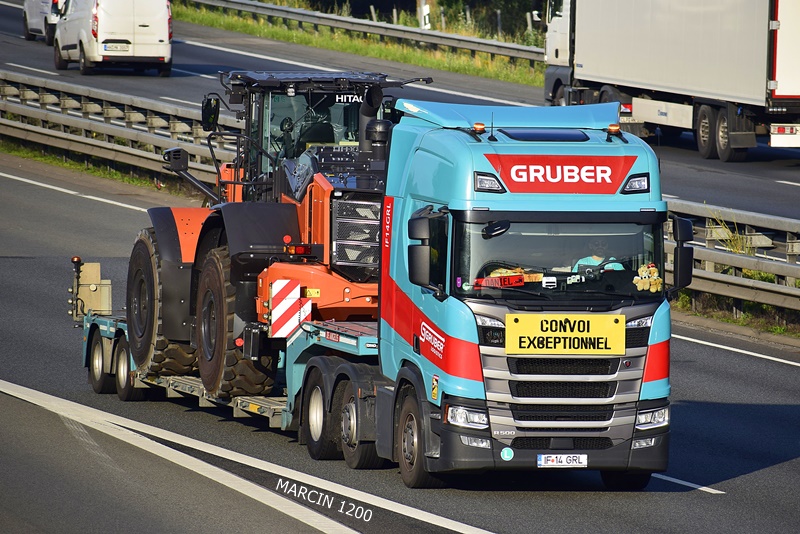 _DSC8324 GRUBER-crop-SCANIA R500 NG.JPG