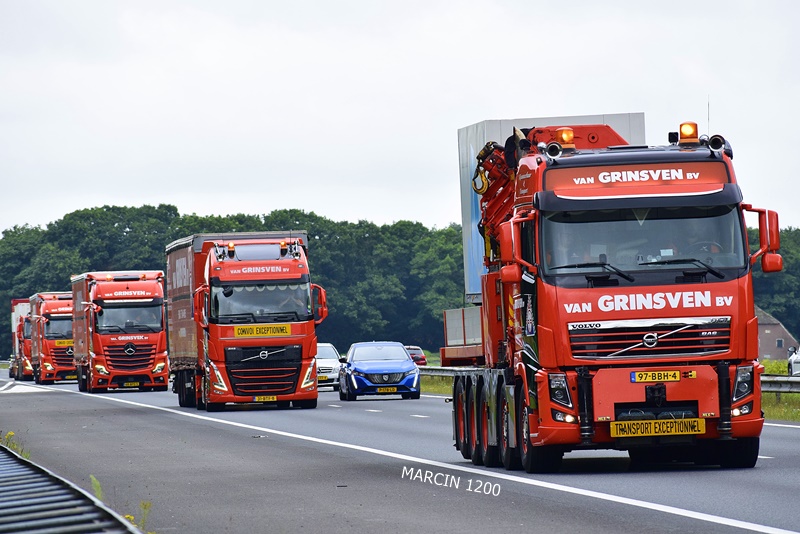 _DSC9868 VAN GRINSVEN BV-crop-KONWÓJ-VOLVO FH.JPG