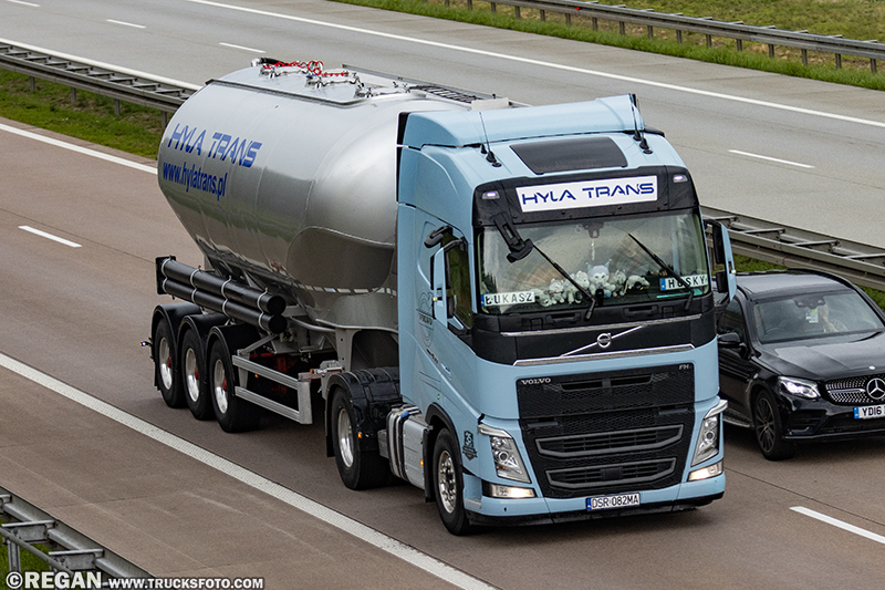 Volvo FH4 - Hyla Trans.jpg