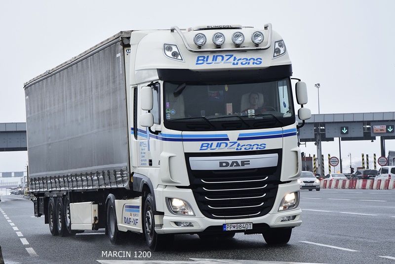 _DSC3917-crop-BUDZ TRANS-DAF XF 106.JPG
