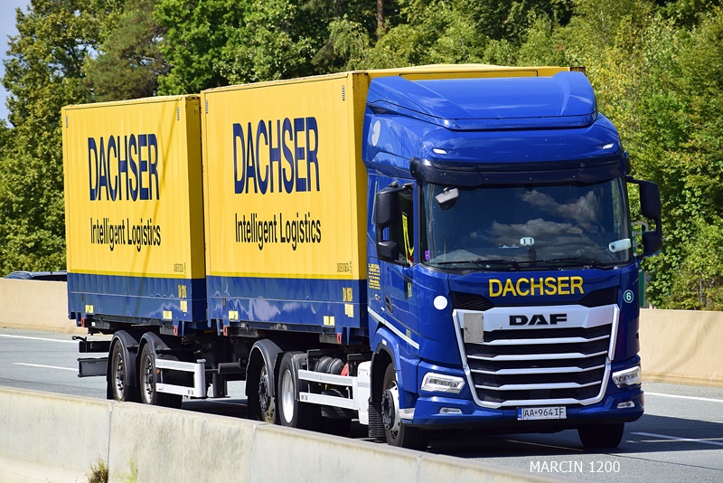 _DSC1787 LIEGL DACHSER-crop-DAF XF.JPG
