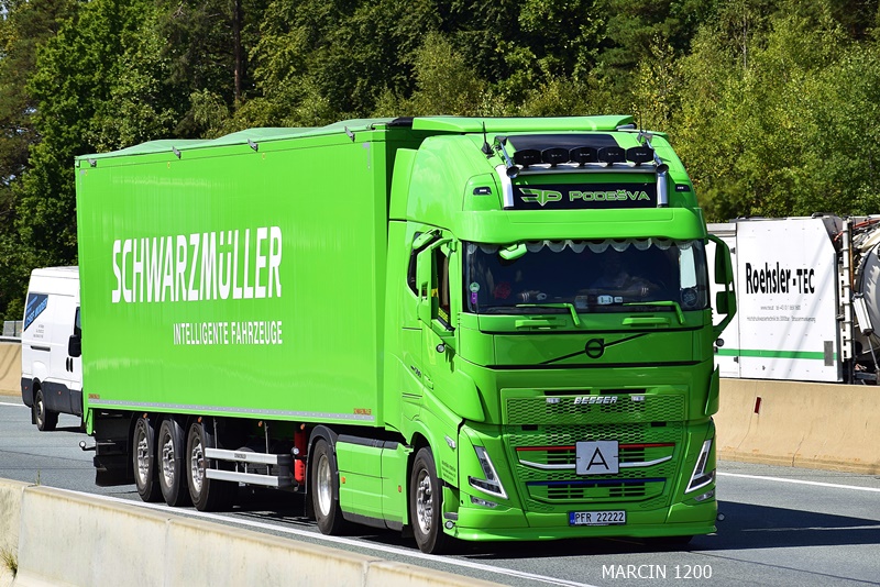_DSC1799 PODESVA-crop-VOLVO FH5.JPG