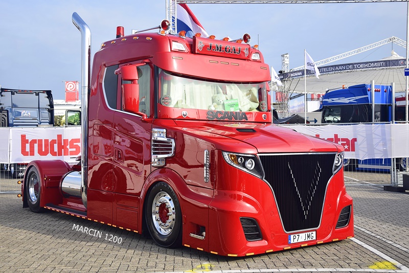 _DSC1339 J.M.GAJ-crop-SCANIA .JPG