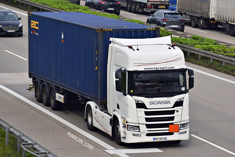 _DSC4330 TGVSARL-crop-SCANIA R450 NG.JPG