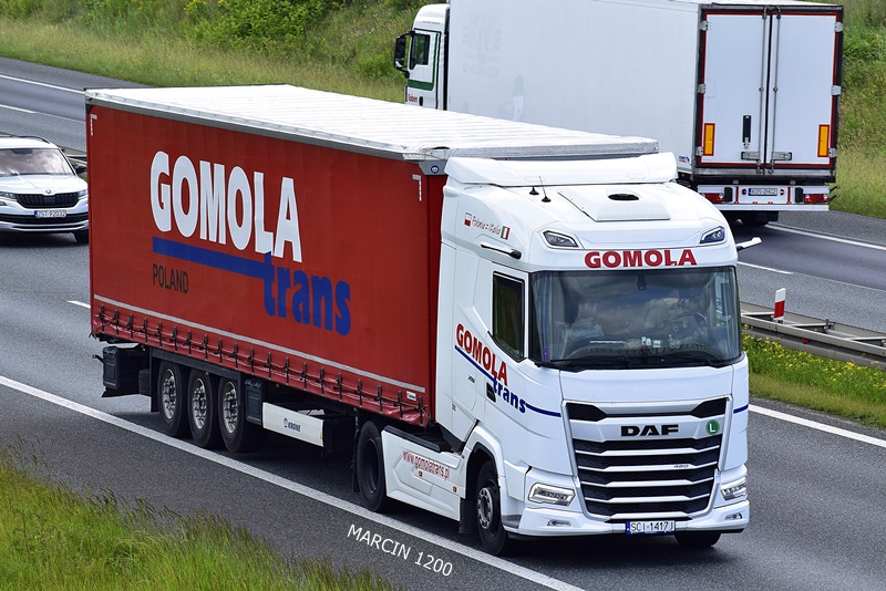 GOMOLA (2)-crop-DAF XG.JPG