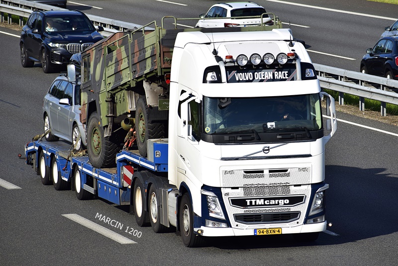 _DSC8046 TTM CARGO-crop-VOLVO FH4-VOLVO OCEAN RACE.JPG