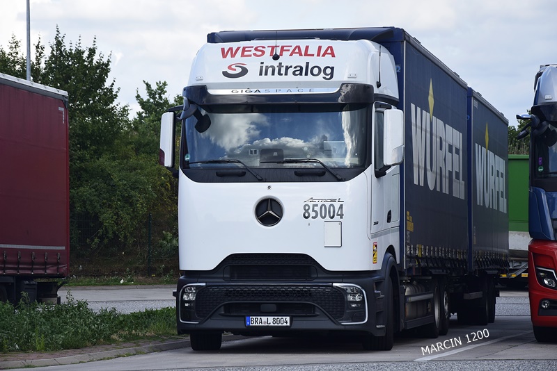 _DSC7949 WESTFALIA Pro-crop-ActrosL ProCabin.JPG