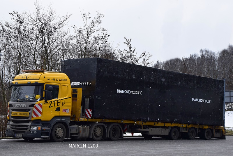 _DSC7107-crop-ZTE-SCANIA R.JPG
