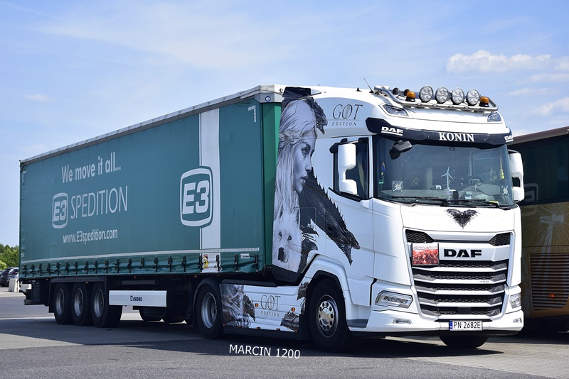 KONIN (3)-crop-Kor-Laur-DAF XG GOT EDITION.JPG