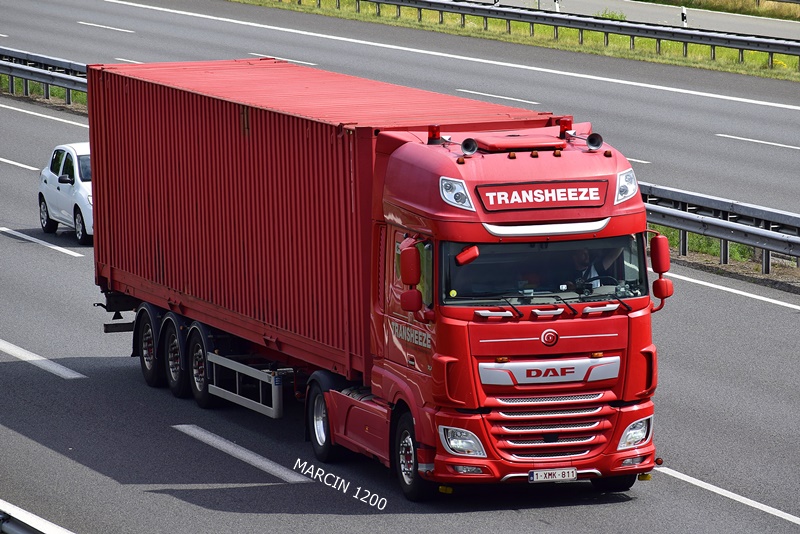 _DSC9157 TRANSHEEZE-crop-DAF XF 106 II.JPG