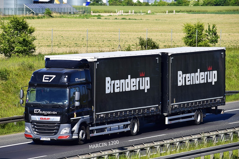 _DSC00011 (636) E7 EUROSEVEN-crop-DAF CF.JPG