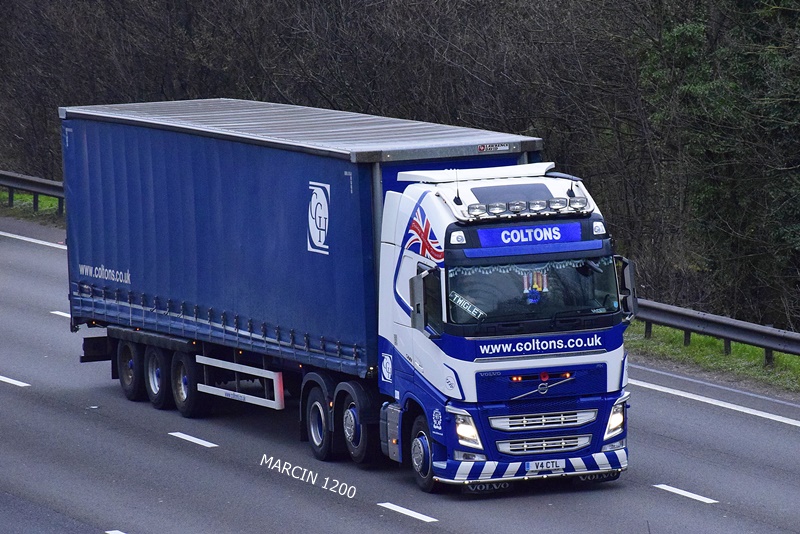 _DSC0178-crop-COLTONS-VOLVO FH4.JPG