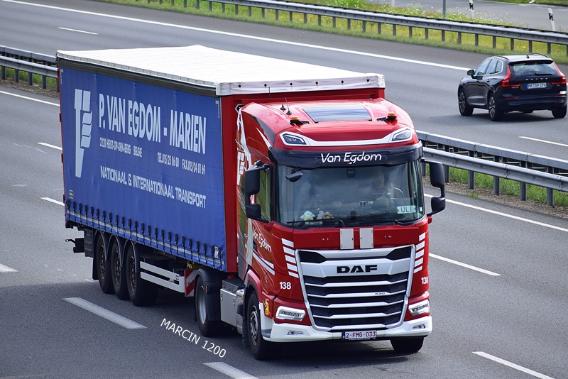 _DSC8752 VAN EGDOM-crop-DAF XF.JPG