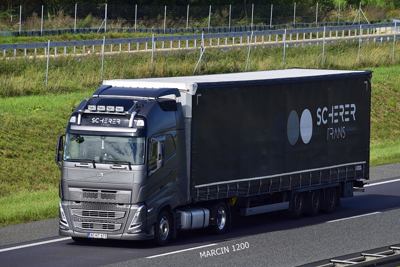 _DSC2223-crop-SCHERER TRANS-crop-VOLVO FH5.JPG