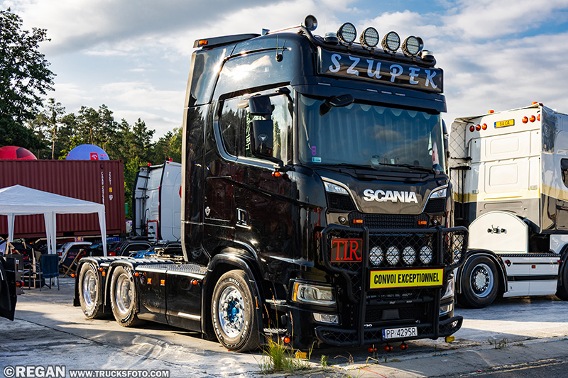 2F9A0311.jpg