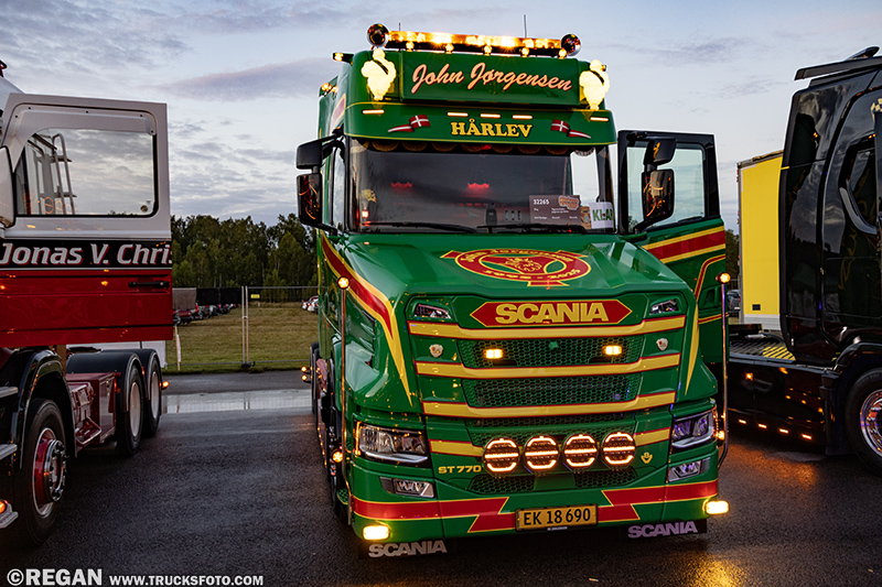 Scania ST770 - John Jorgensen.jpg