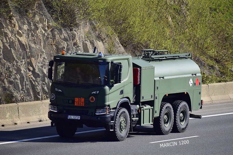 WOJSKO PL (9)-crop-SCANIA P450 NG.JPG