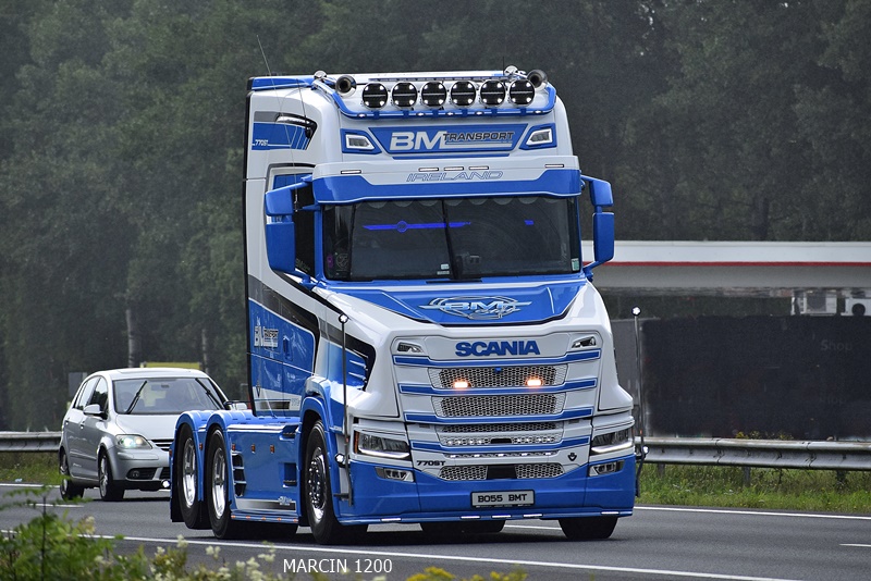 _DSC0497 BM TRANSPORT-crop-SCANIA 770ST V8 TORPEDO VLASTUIN.JPG