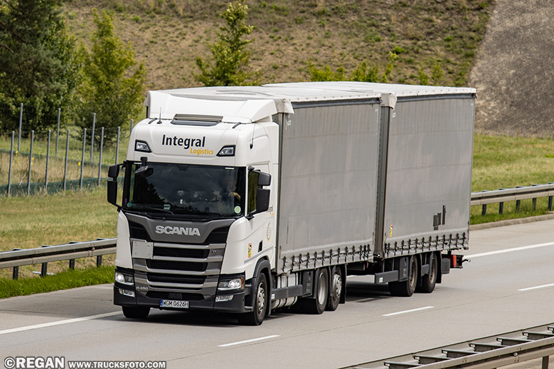 Scania R450 - Integral Logistics.jpg
