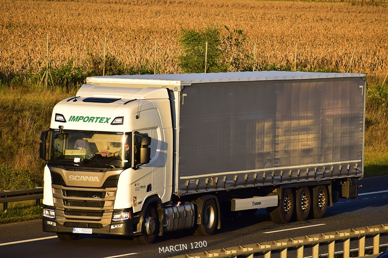 _DSC00011 (1777) IMPORTEX-crop-SCANIA R450 NG - KRONE.JPG