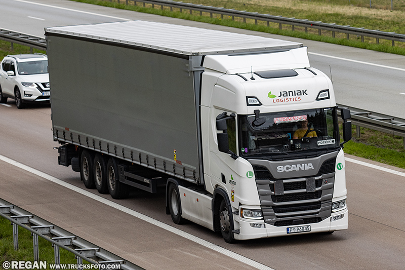 Scania 460R - Janiak Logistics.jpg