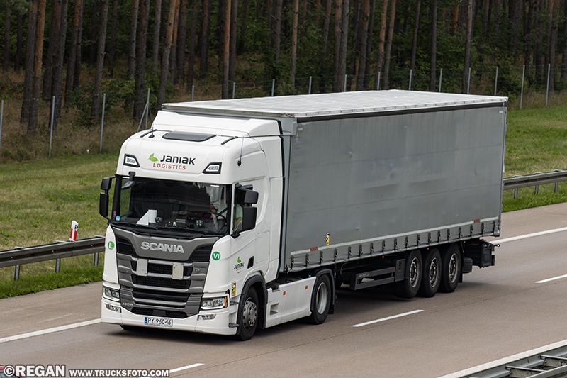Scania 460R - Janiak.jpg