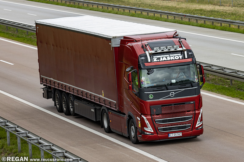 Volvo FH5 Z.Jaskot.jpg