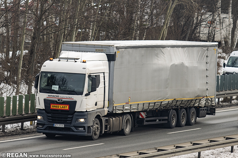 MAN TGX - Hitachi JMR.jpg