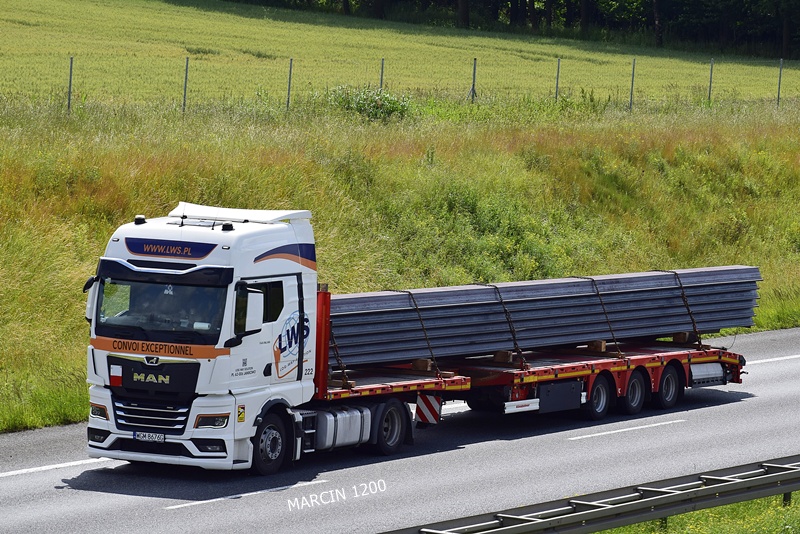 LWS-crop-MAN TGX II.JPG