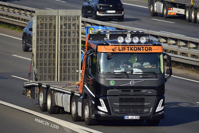 _DSC8348 LIFTKONTOR-crop-VOLVO FM5.JPG