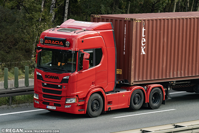 Scania R450 - Bracia.jpg