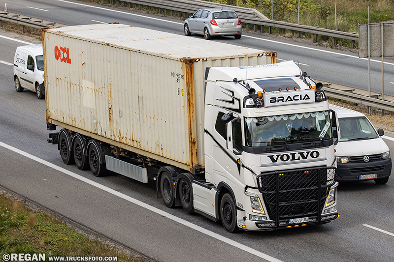 Volvo FH4 - Bracia.jpg