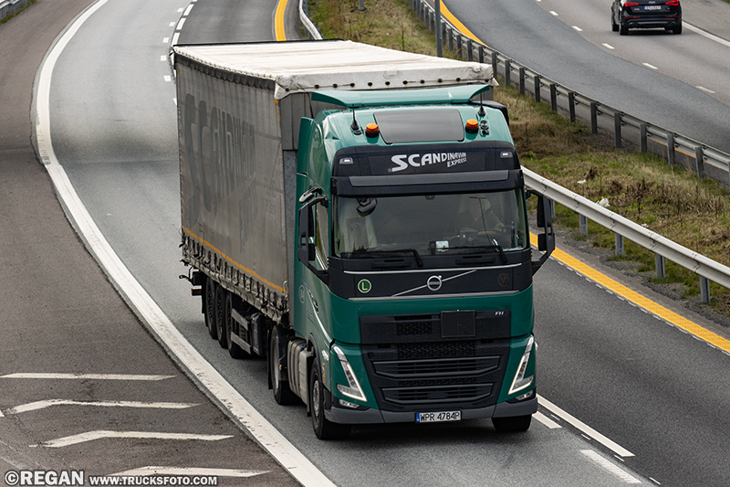 Volvo FH - Scandinavian Express.jpg