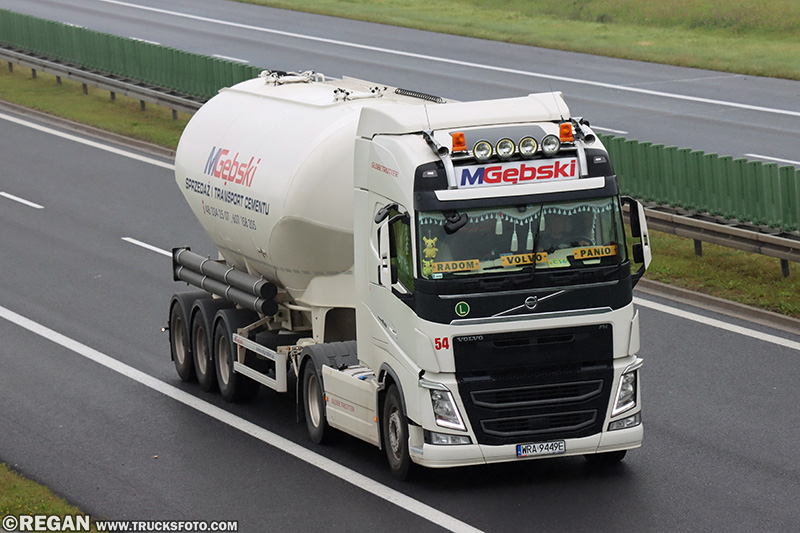 Volvo FH4 - MGębski.jpg