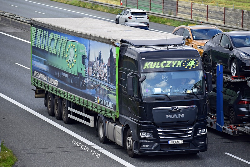 KULCZYK-crop-MAN TGX II.JPG