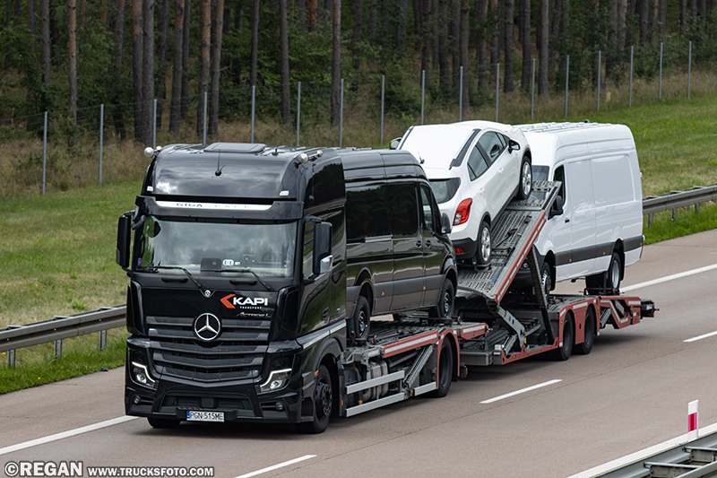 Mercedes-Benz Actros L Kapi.jpg
