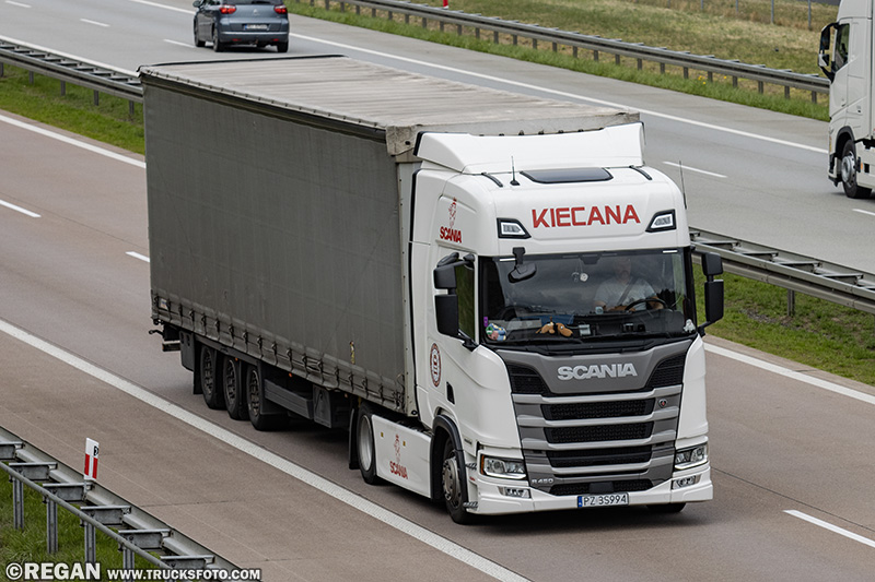 Scania R450 - Kiecana.jpg