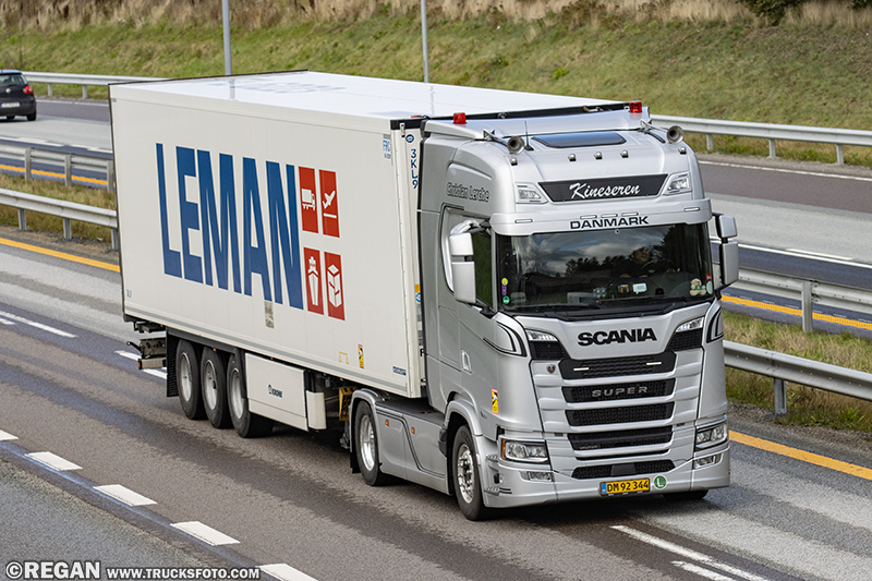 Scania S NG Super - Christian Lerche Kineseren.jpg