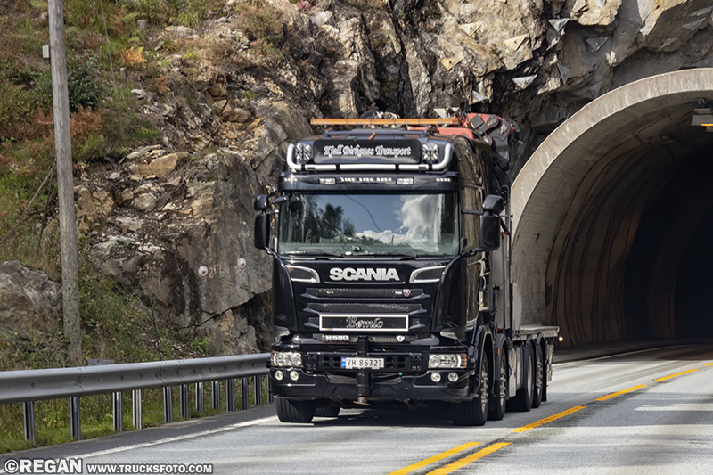 Scania R580 V8 Streamline - Kjell Birkenes.jpg