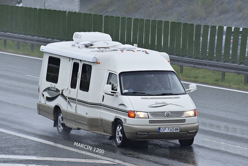 _DSC00011 (1269) KAMPER VW T4-crop-RIALTA.JPG