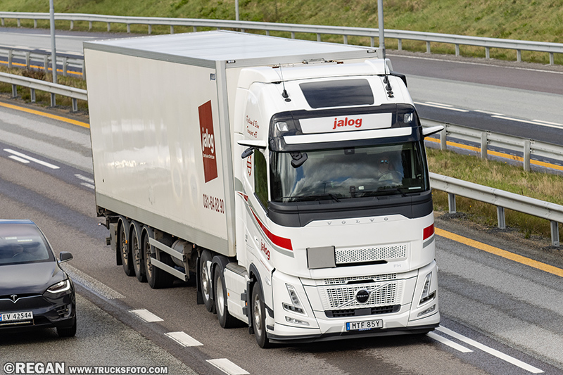Volvo FH Aero - Jalog Kjellsson.jpg